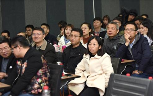 http://img.sxdaily.com.cn/2019-12/16/e9870d33-ecd6-4345-b31c-f87fcbd1824e.jpg